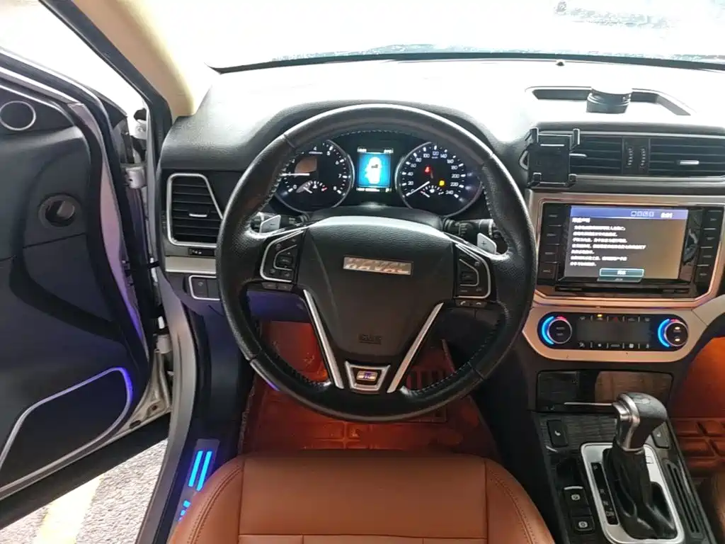 Haval H6 Coupe — миниатюра 11