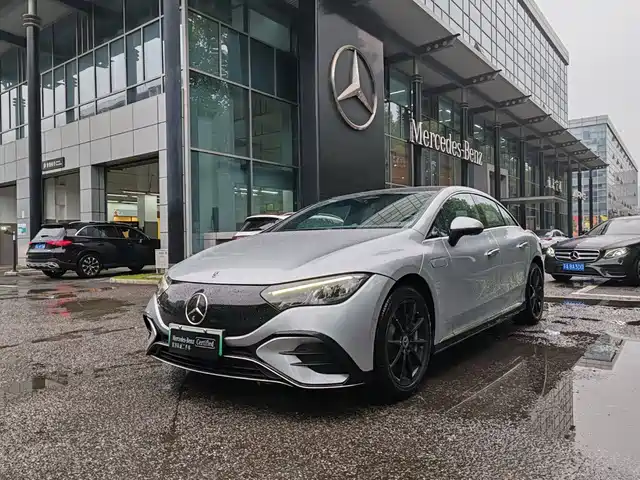 Mercedes-Benz EQE