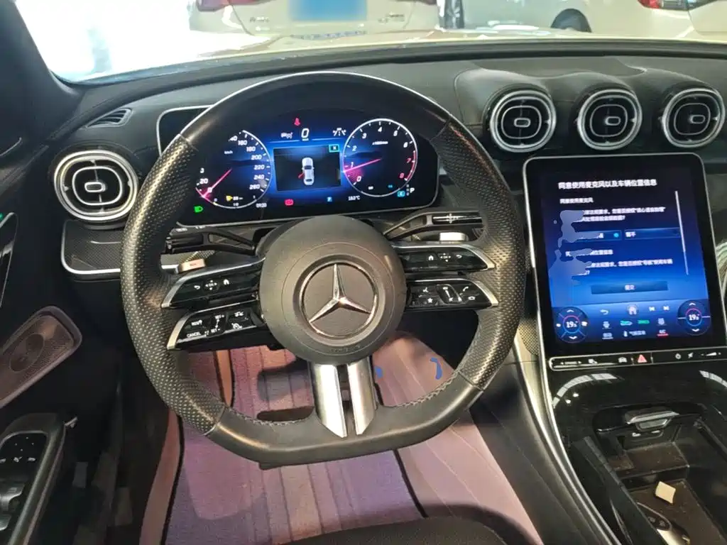 Mercedes-Benz C-Class 2023 — фото 10