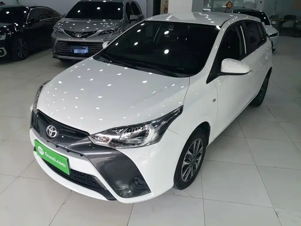 Toyota Yaris L
