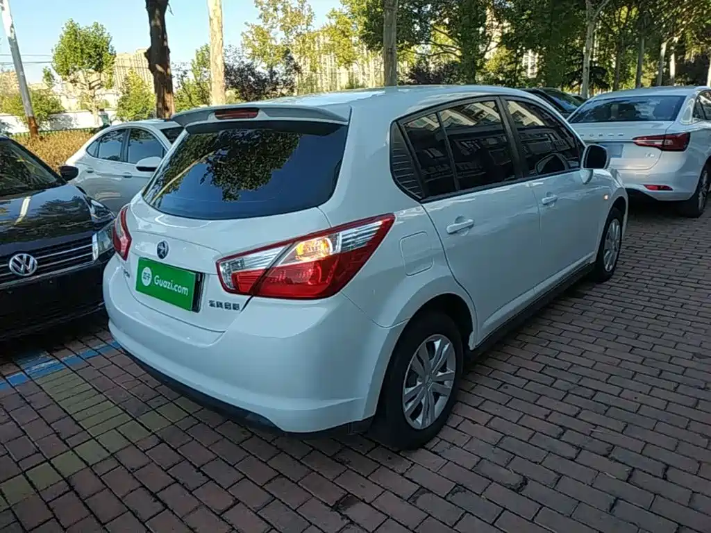 Venucia R50 — миниатюра 7