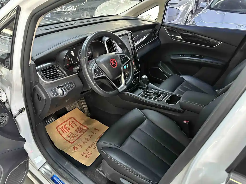 BYD MAX — миниатюра 11