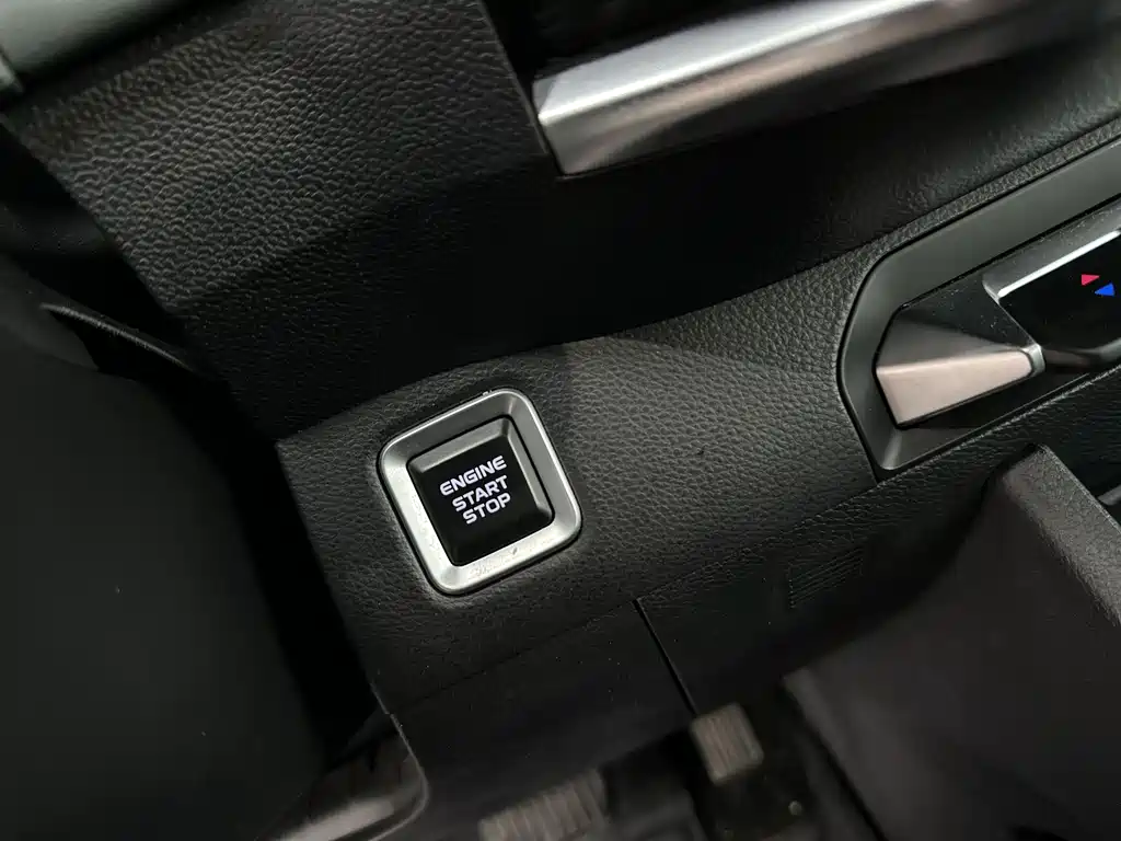 GEELY AUTOMOBILE HAOYUE L