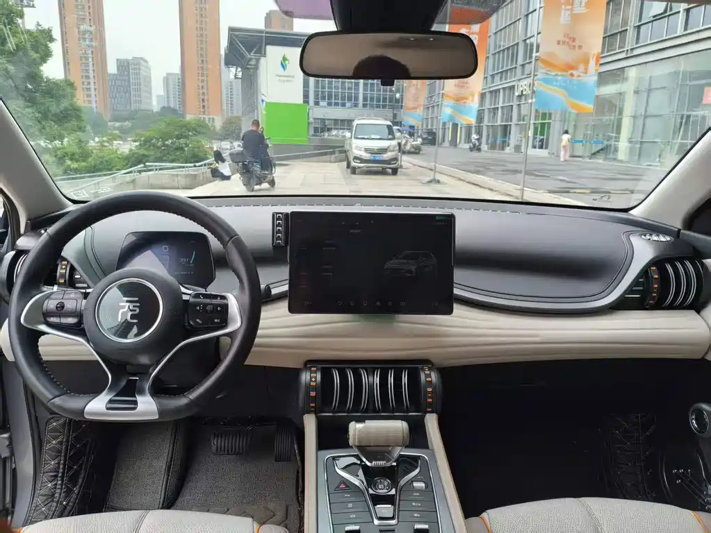 BYD Yuan Plus — миниатюра 14