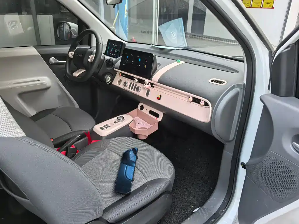 CHANGAN CHANGAN LUMIN