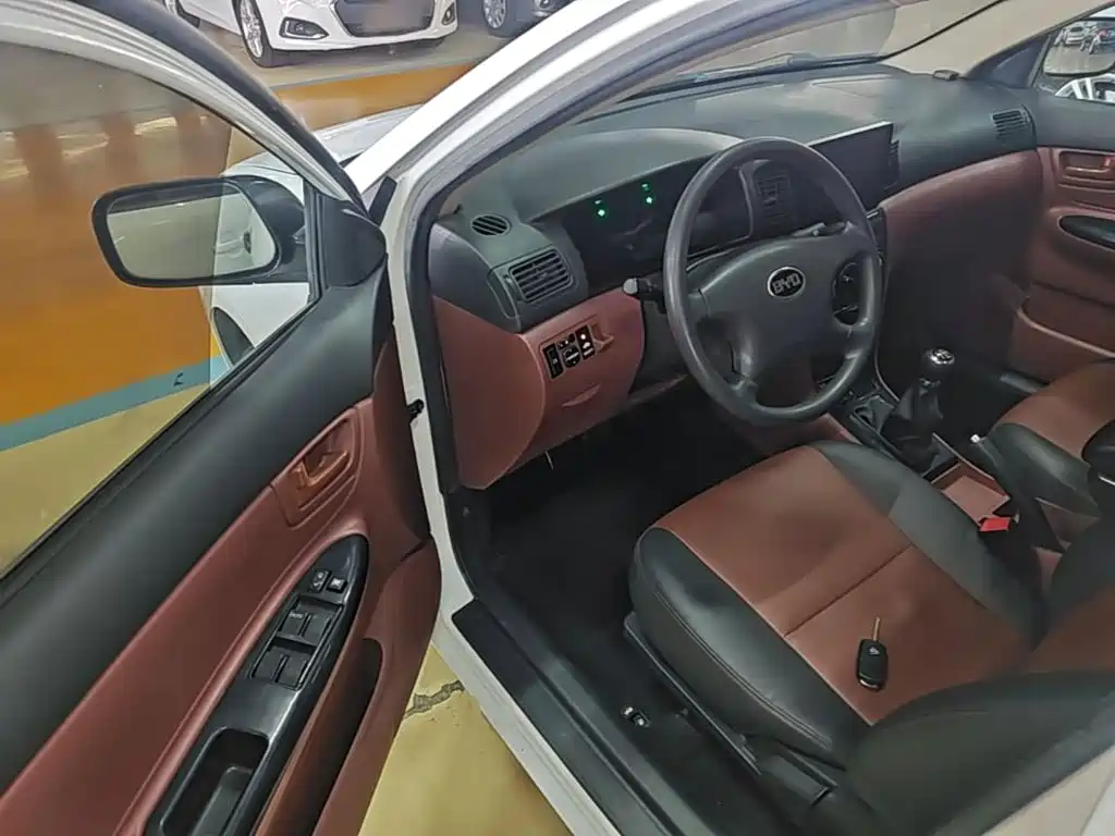 BYD F3 — миниатюра 16