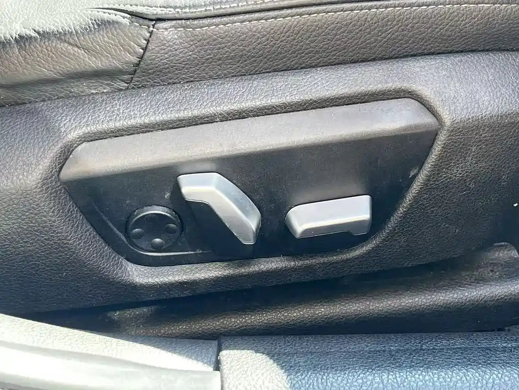 BMW 3 Series — миниатюра 31