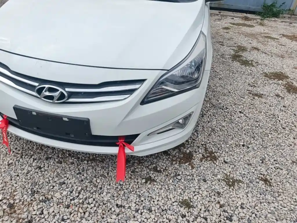 Hyundai Verna — миниатюра 24