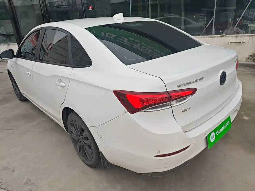 Buick Excelle — миниатюра 5