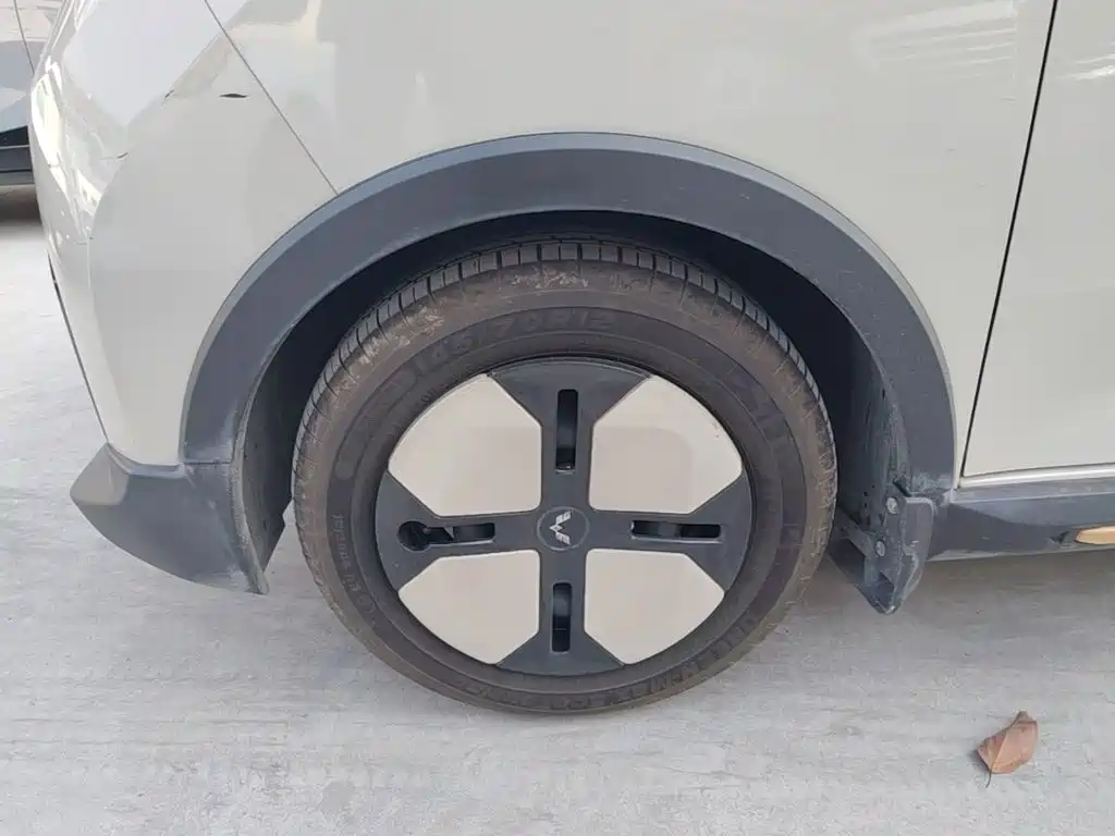 Wuling MINIEV — миниатюра 23