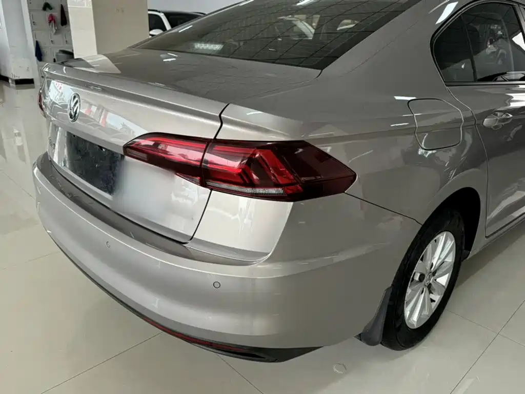 Volkswagen Bora — миниатюра 21