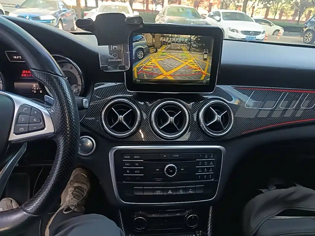Mercedes-Benz CLA (Import) — миниатюра 13