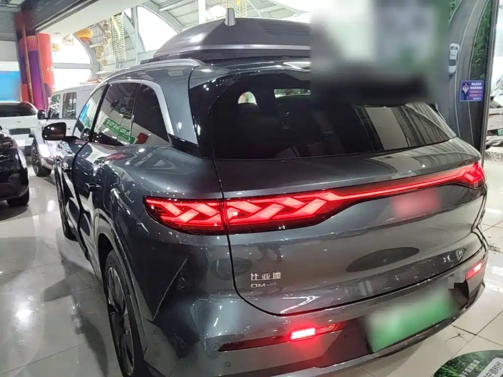 BYD Tang L L 2025 DM 175KM