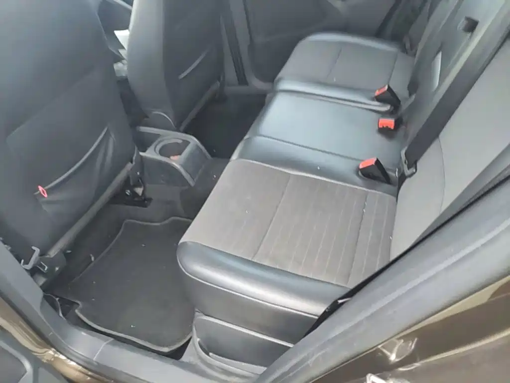 Volkswagen Tiguan — миниатюра 17