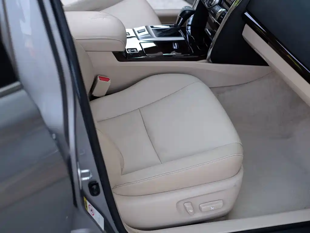 Toyota Reiz — миниатюра 35