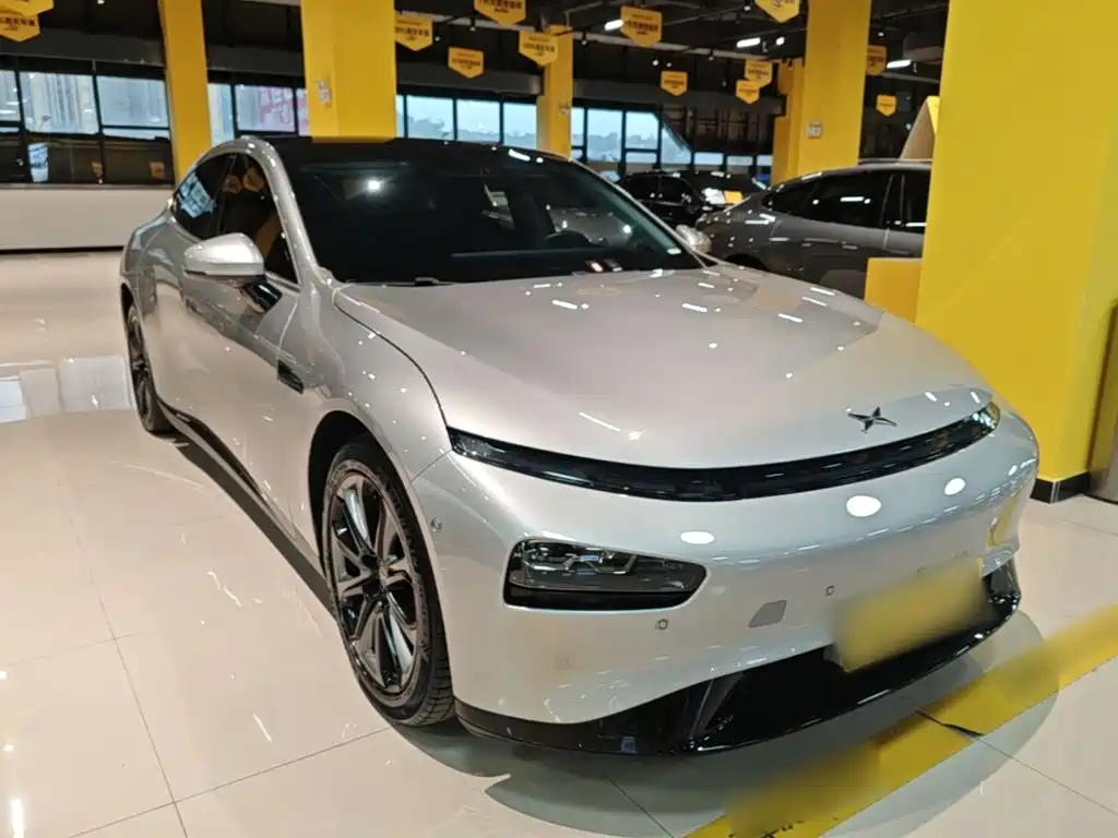 XPeng P7 — миниатюра 4