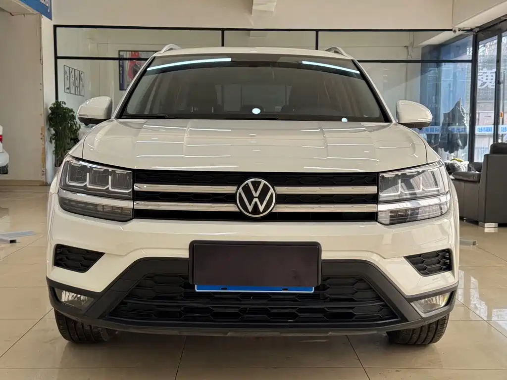 VOLKSWAGEN TUYUE