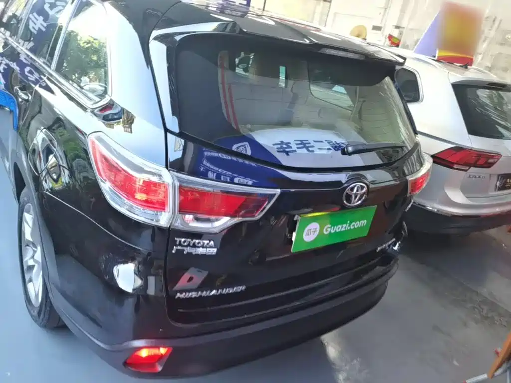 Toyota Highlander — миниатюра 6