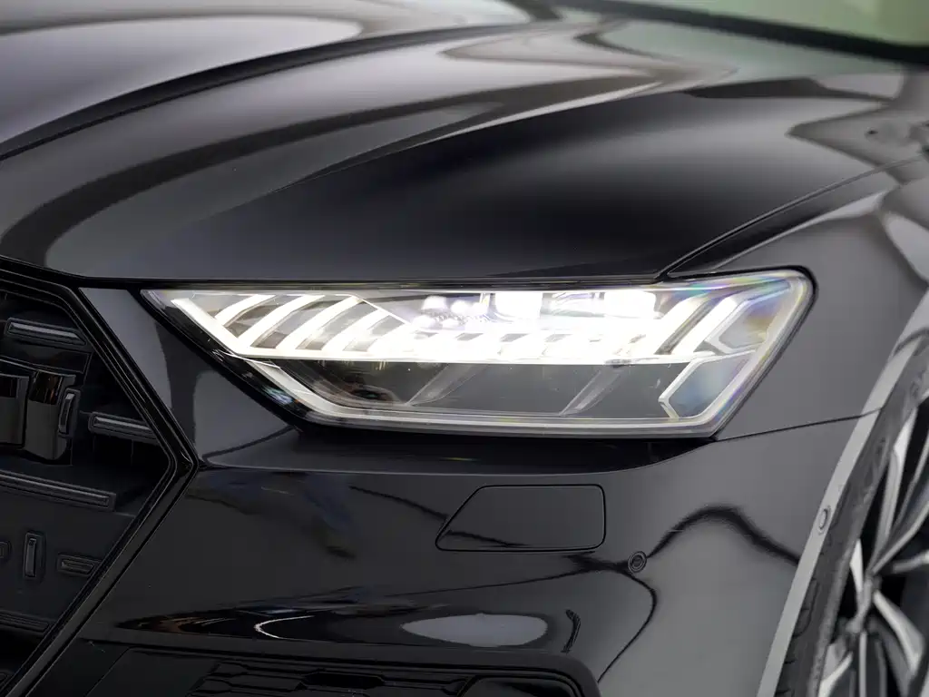 Audi A7L — миниатюра 21