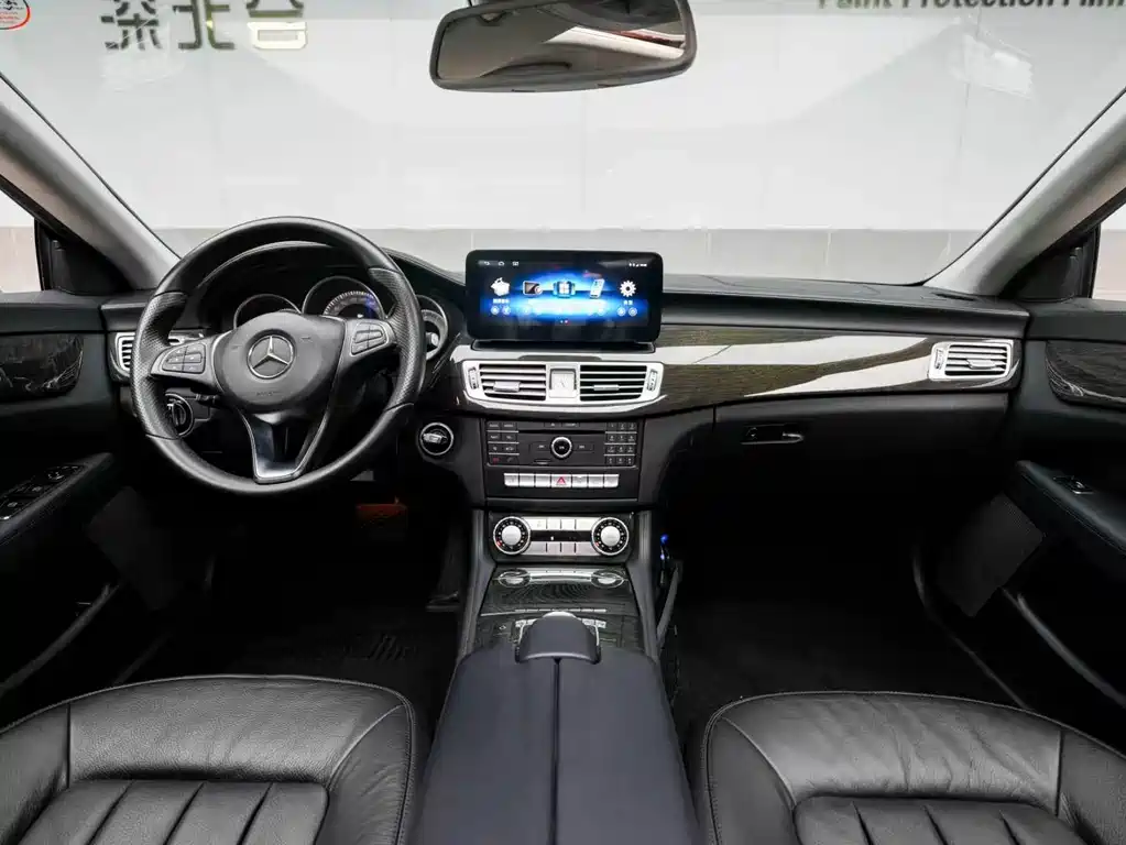 Mercedes-Benz CLS — миниатюра 8