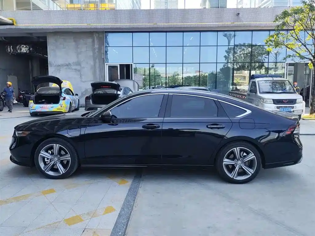 Honda Accord New Energy — миниатюра 3