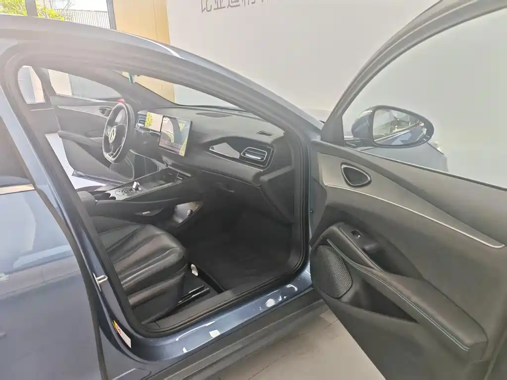 BYD Seal 06 — миниатюра 12