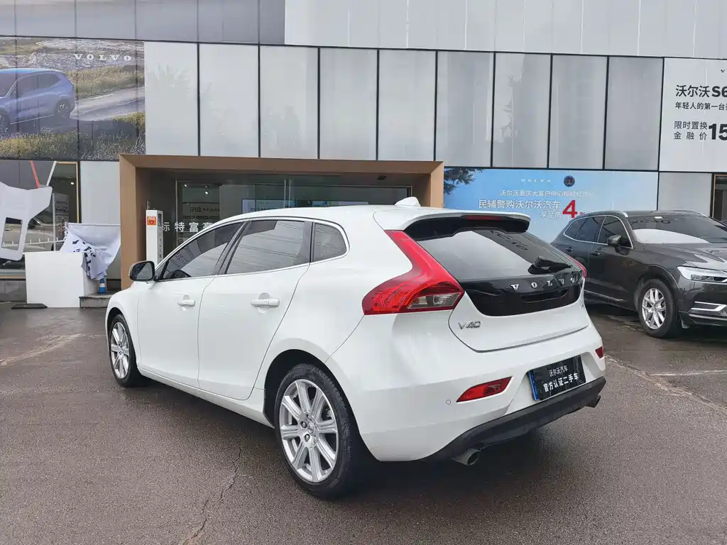 Volvo V40 2017 T3