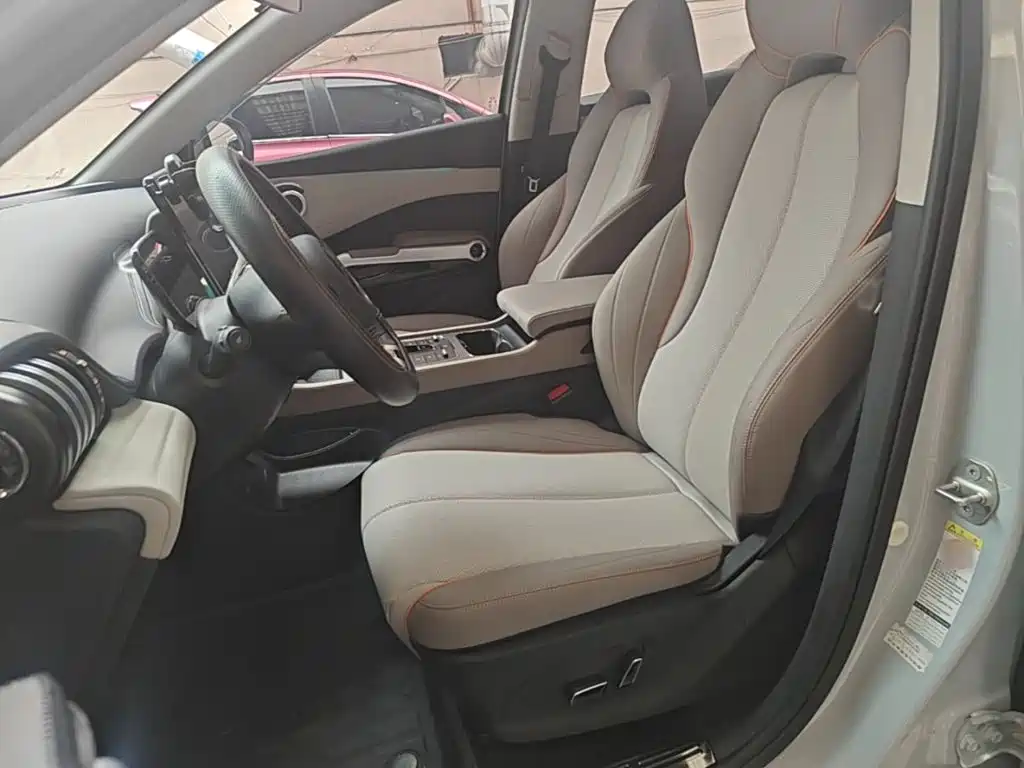 BYD Yuan Plus — миниатюра 15