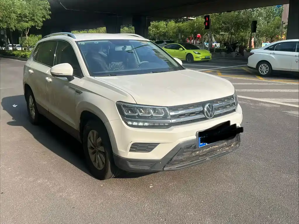 Volkswagen Tharu — миниатюра 3