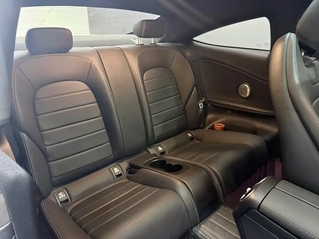 Mercedes-Benz C-Class (Import) — миниатюра 9