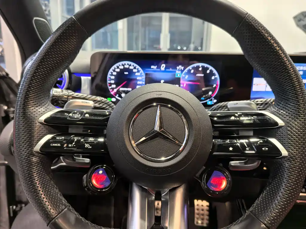 Mercedes-Benz A-Class AMG — миниатюра 8