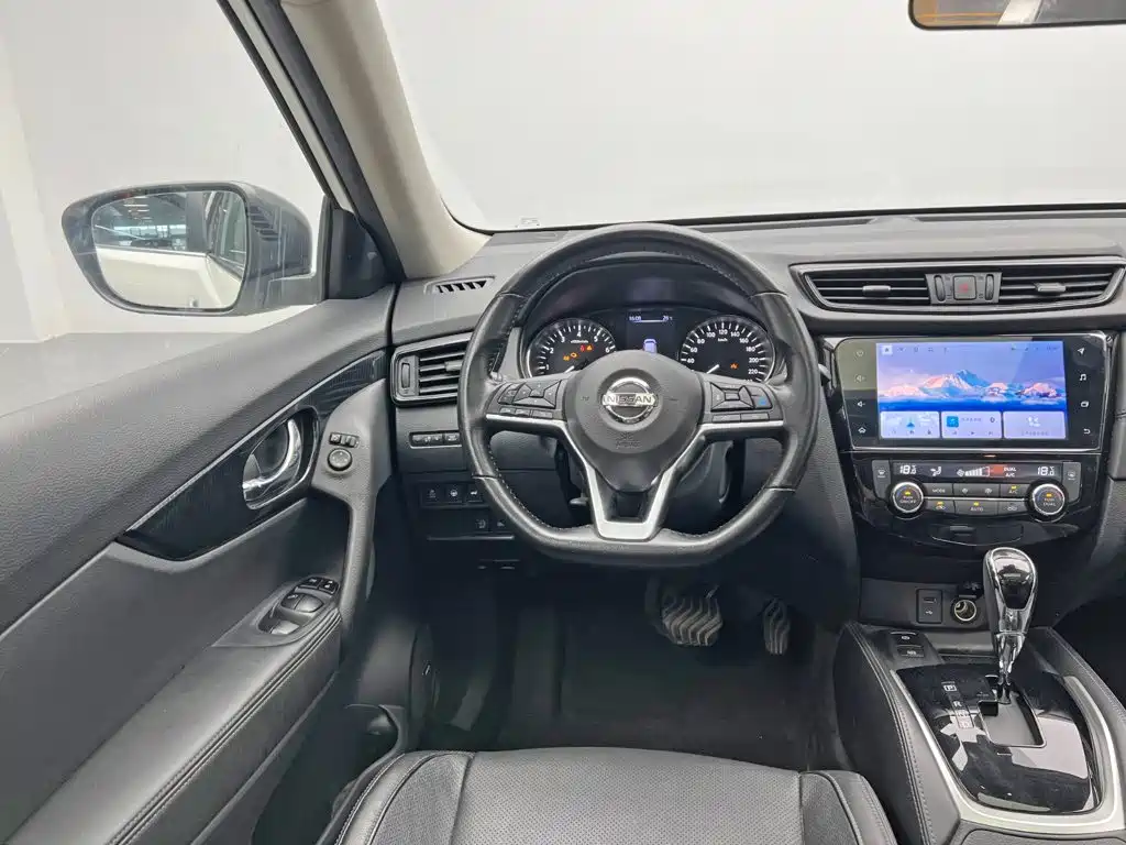 Nissan X-Trail — миниатюра 19