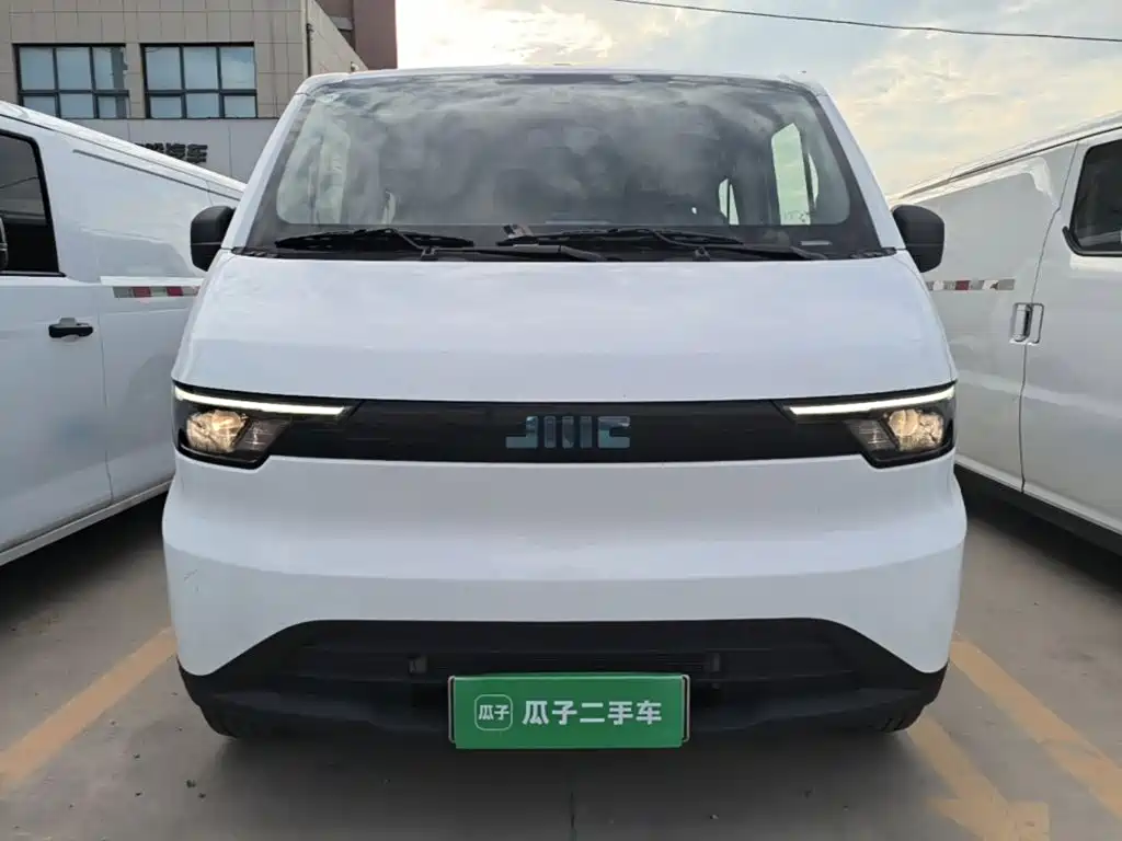 JMC E-Fushun — миниатюра 3