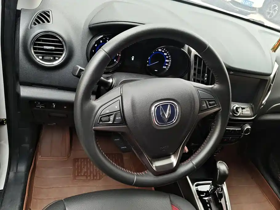 Changan CS15 — миниатюра 15