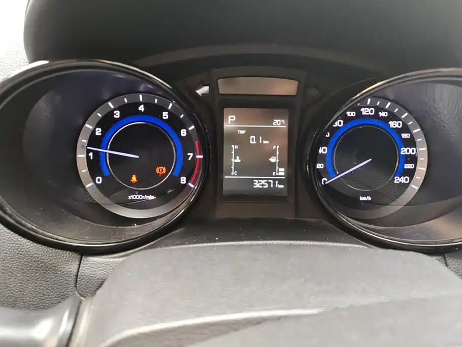 Changan CS15 — миниатюра 14