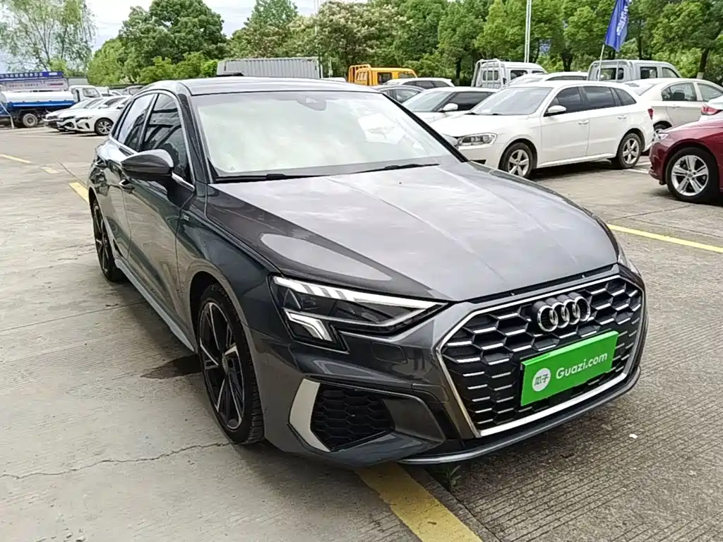 Audi A3 2021 Sportback 35 TFSI Fashion Sport
