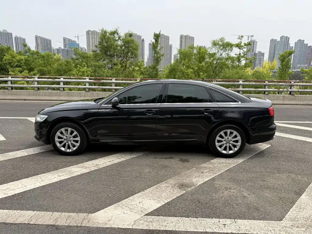 Audi A6L — миниатюра 11
