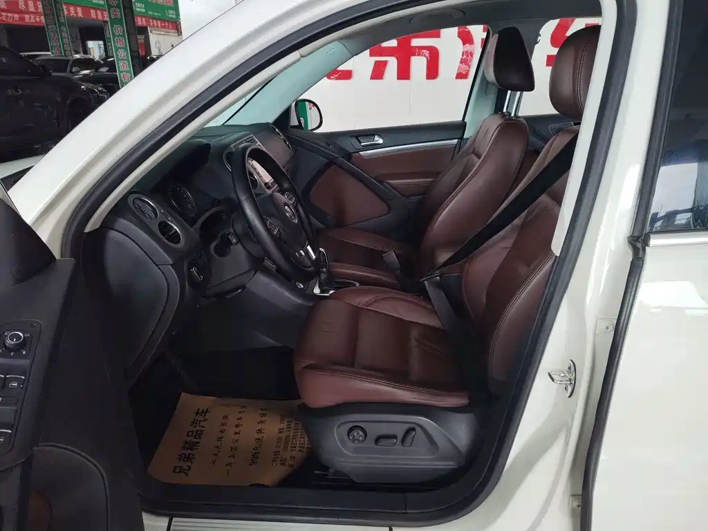Volkswagen Tiguan — миниатюра 5