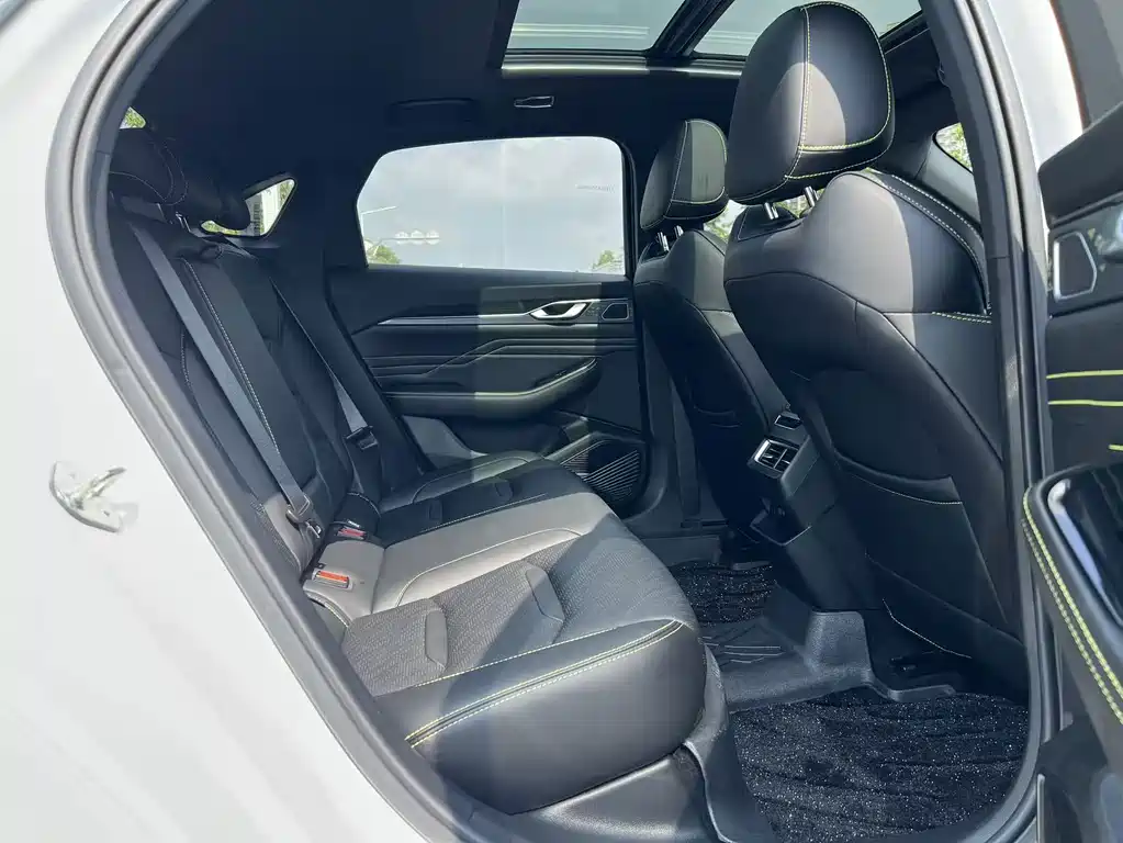Geely Xingrui — миниатюра 14