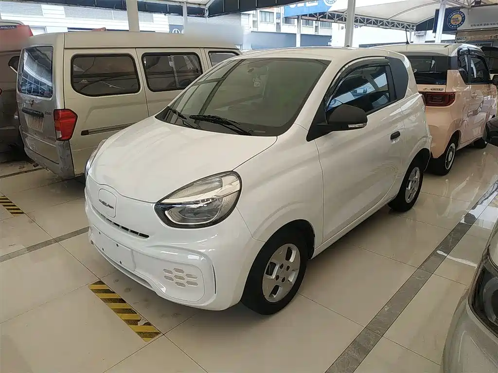 Roewe Clever 2022