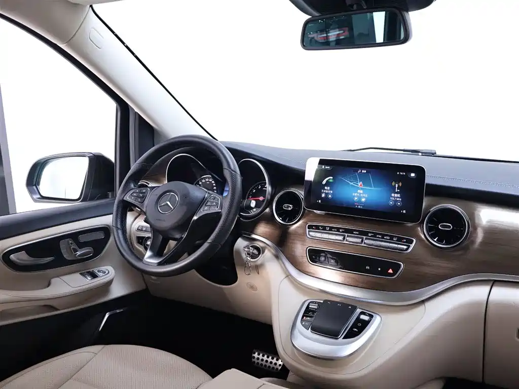 MERCEDES-BENZ V CLASS