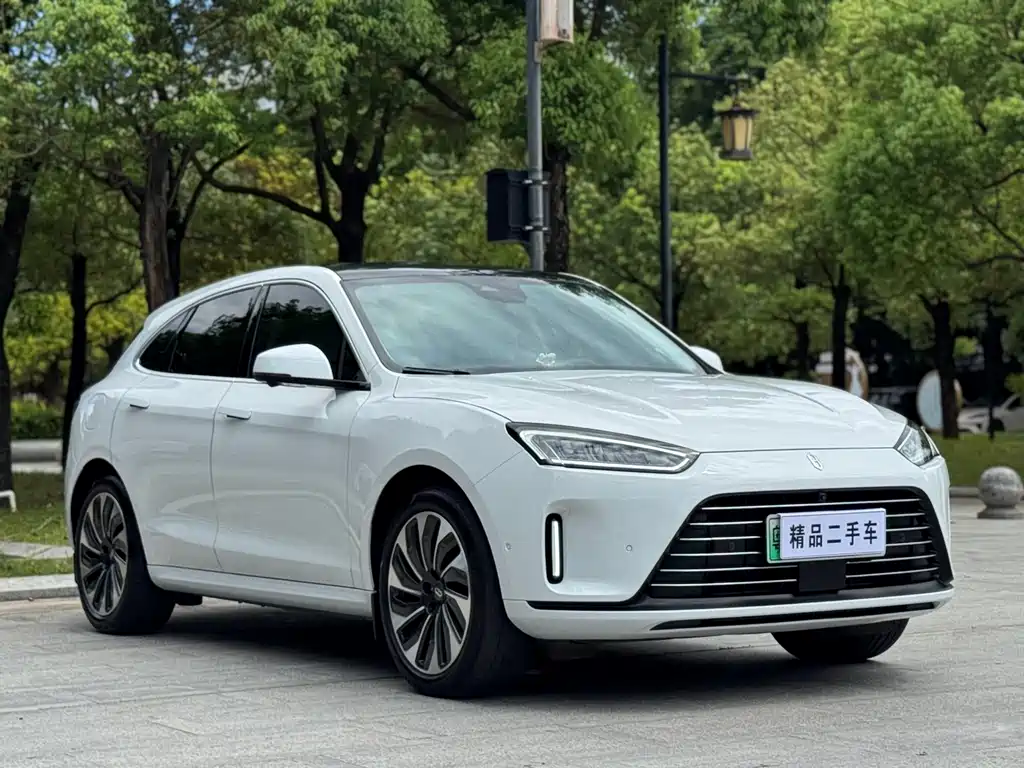 Aito M5