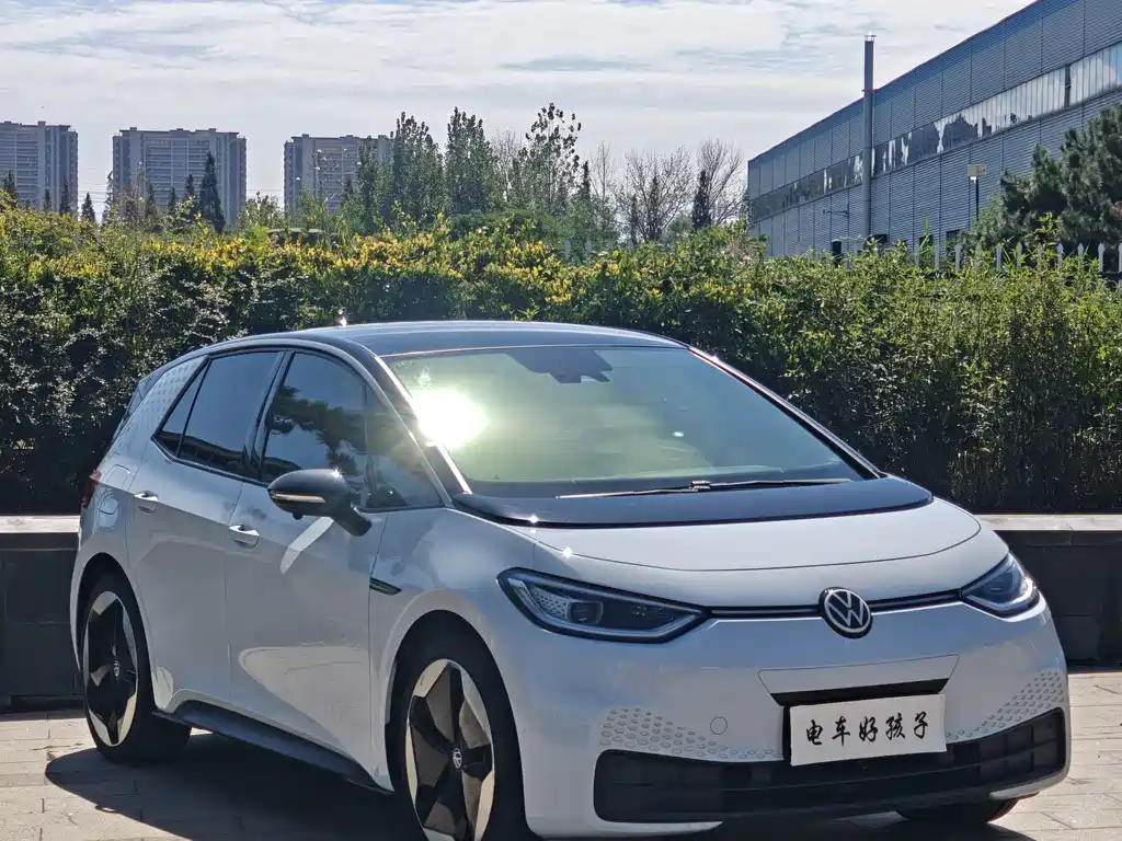Volkswagen ID.3 — миниатюра 3