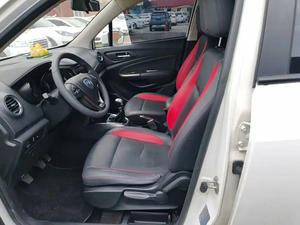Changan CS15 — миниатюра 11