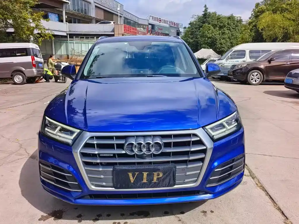 Audi Q5L — миниатюра 2