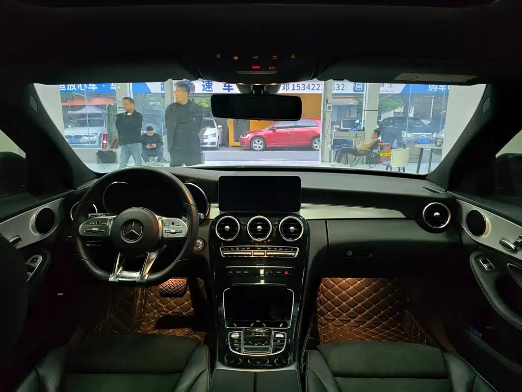 Mercedes-Benz C-Class — миниатюра 12