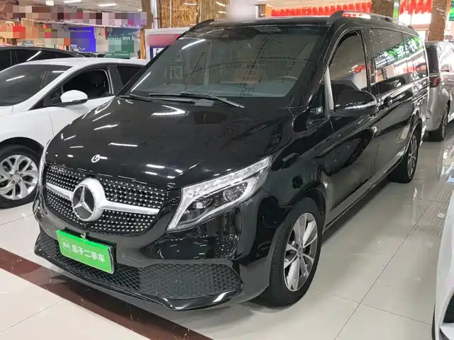 Mercedes-Benz V-Class