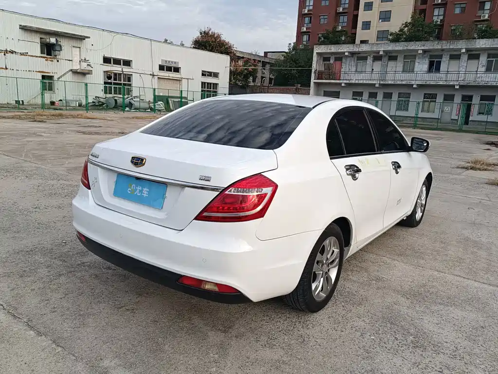 Geely Emgrand — миниатюра 14