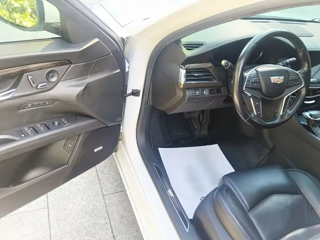 Cadillac CT6 — миниатюра 16