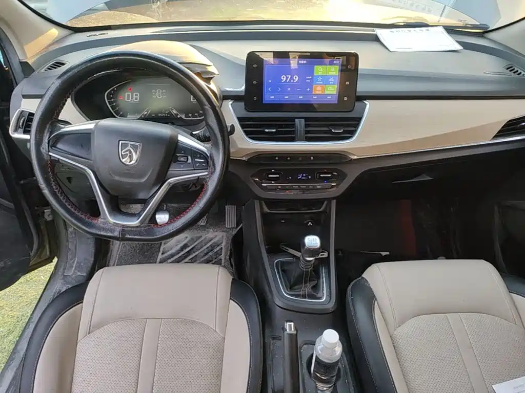 Baojun 360 — миниатюра 10